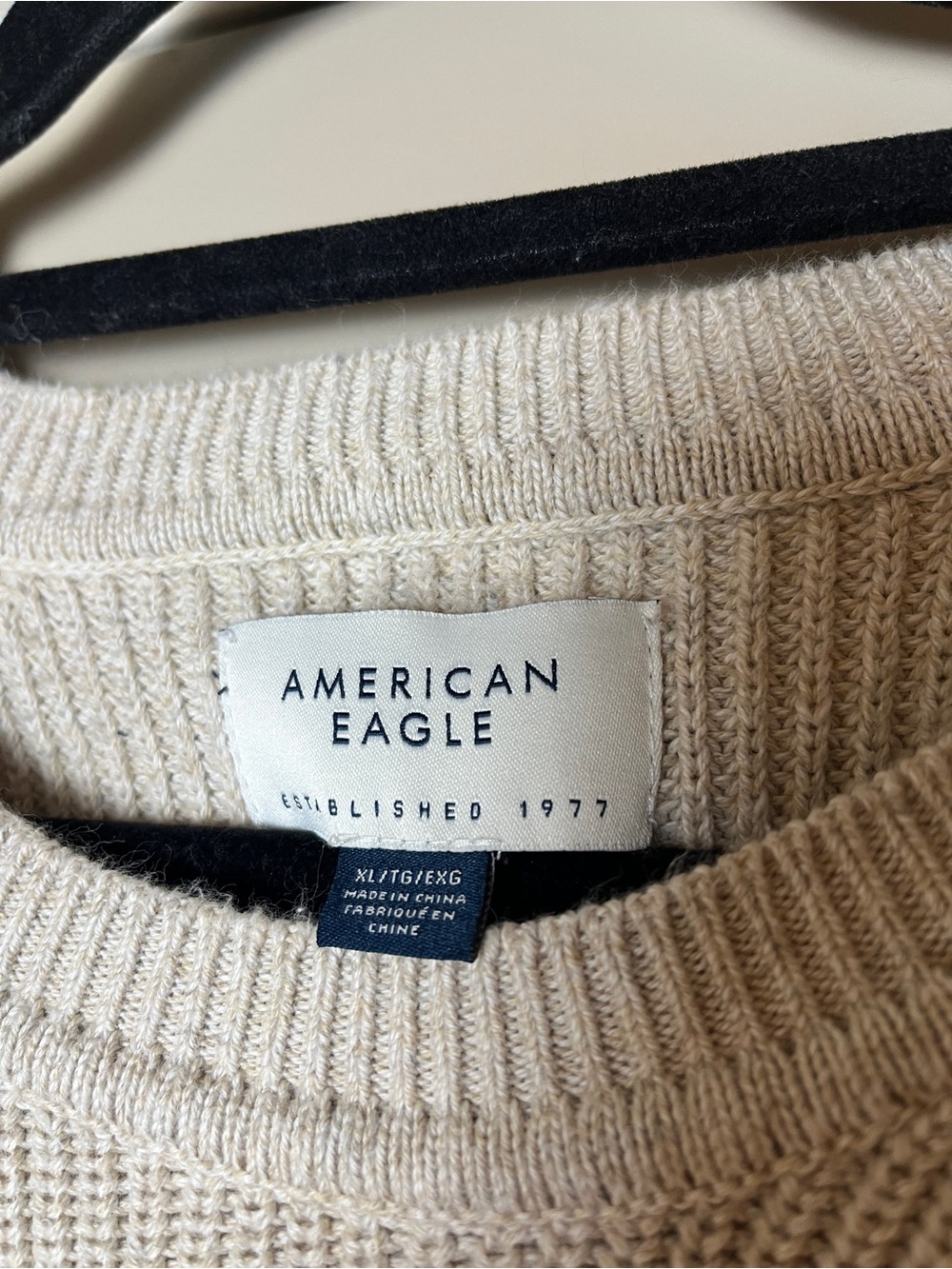 Men’s American Eagle Knit Sweater - Picture 3 of 8